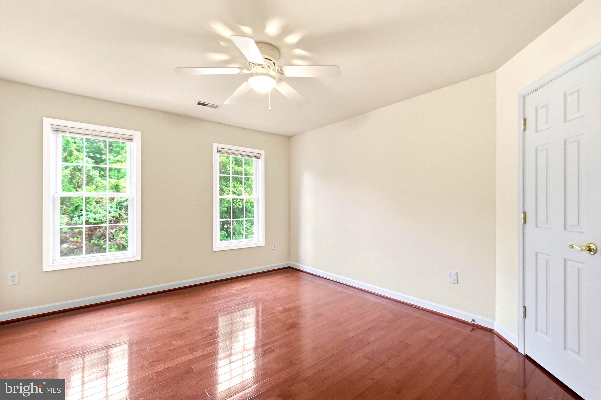 121 Kingsley Road Southeast Vienna, VA 22180 - Photo 69 of 81 Gallery Image 69