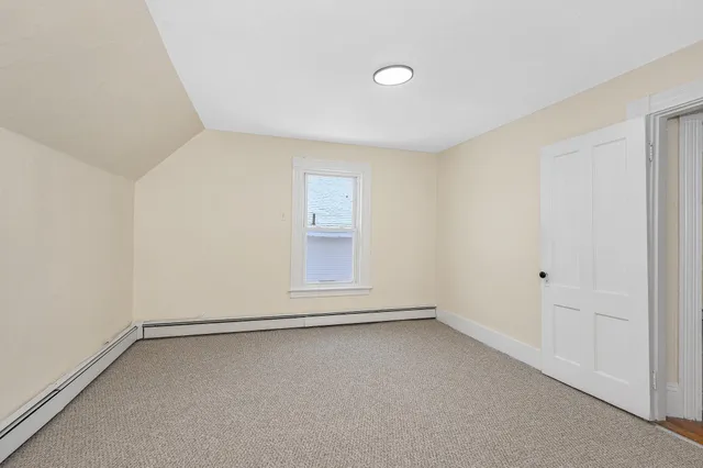 $499,900 | 32 Crystal Avenue, Derry, NH 03038