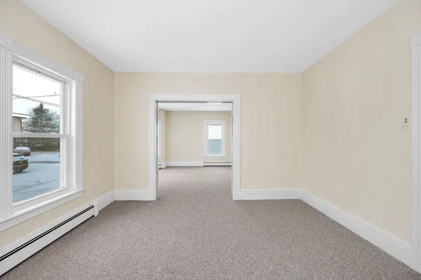$449,900 | 32 Crystal Avenue, Derry, NH 03038