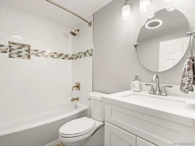 a view of building with an outdoor space