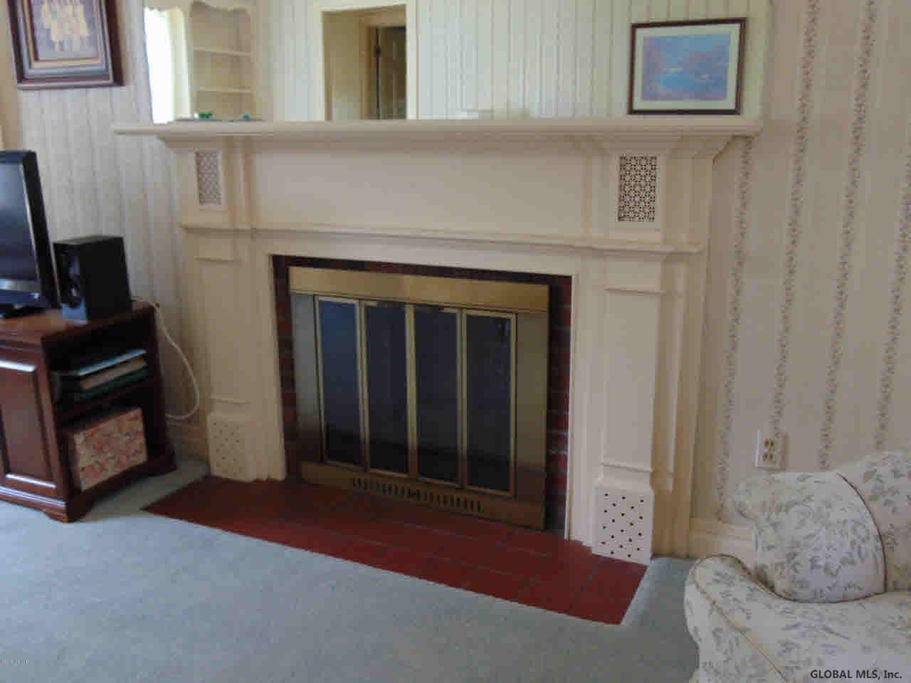 347 Ridge Road Queensbury, NY 12804 - Photo 7 of 40 Photo 7