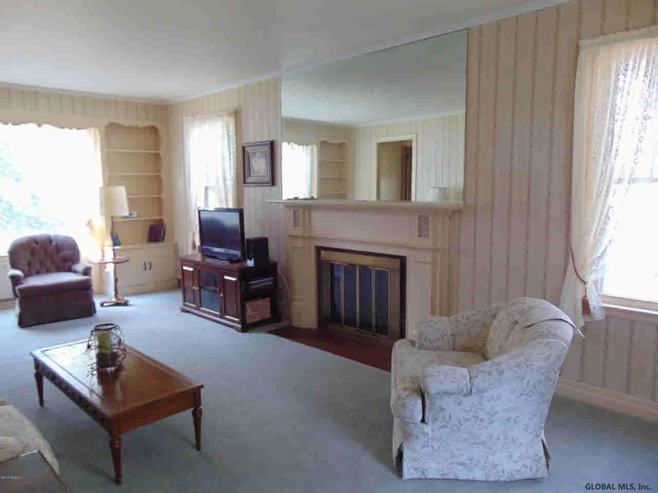 347 Ridge Road Queensbury, NY 12804 - Photo 8 of 40 Photo 8