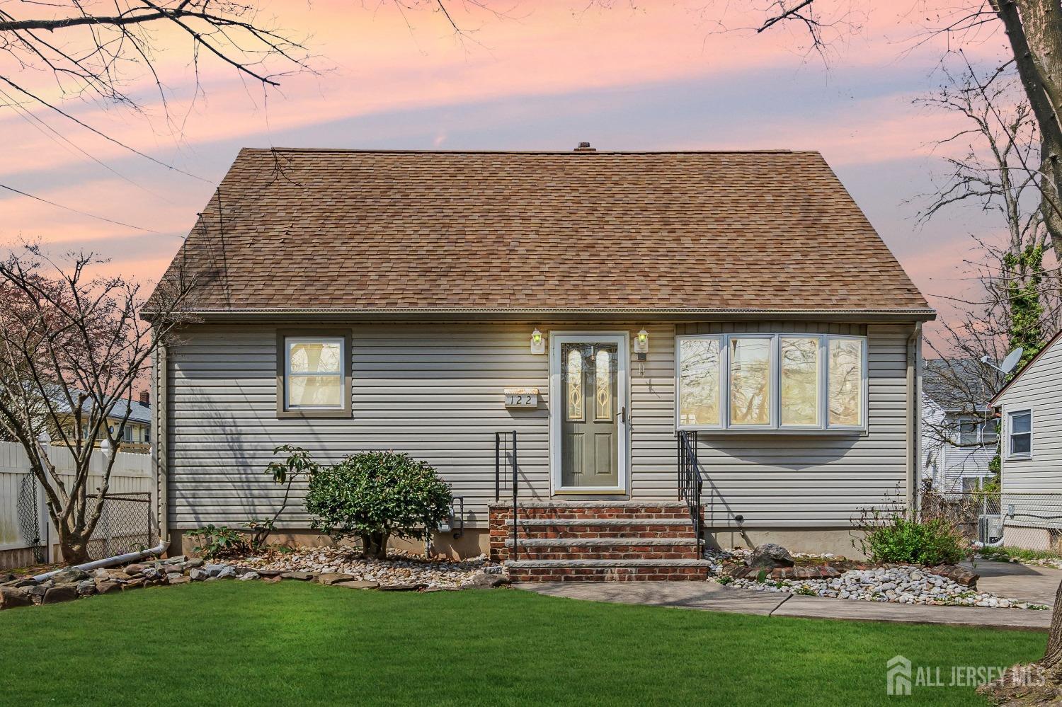 122 Orange Street Edison, NJ 08817 - Photo 1 of 33