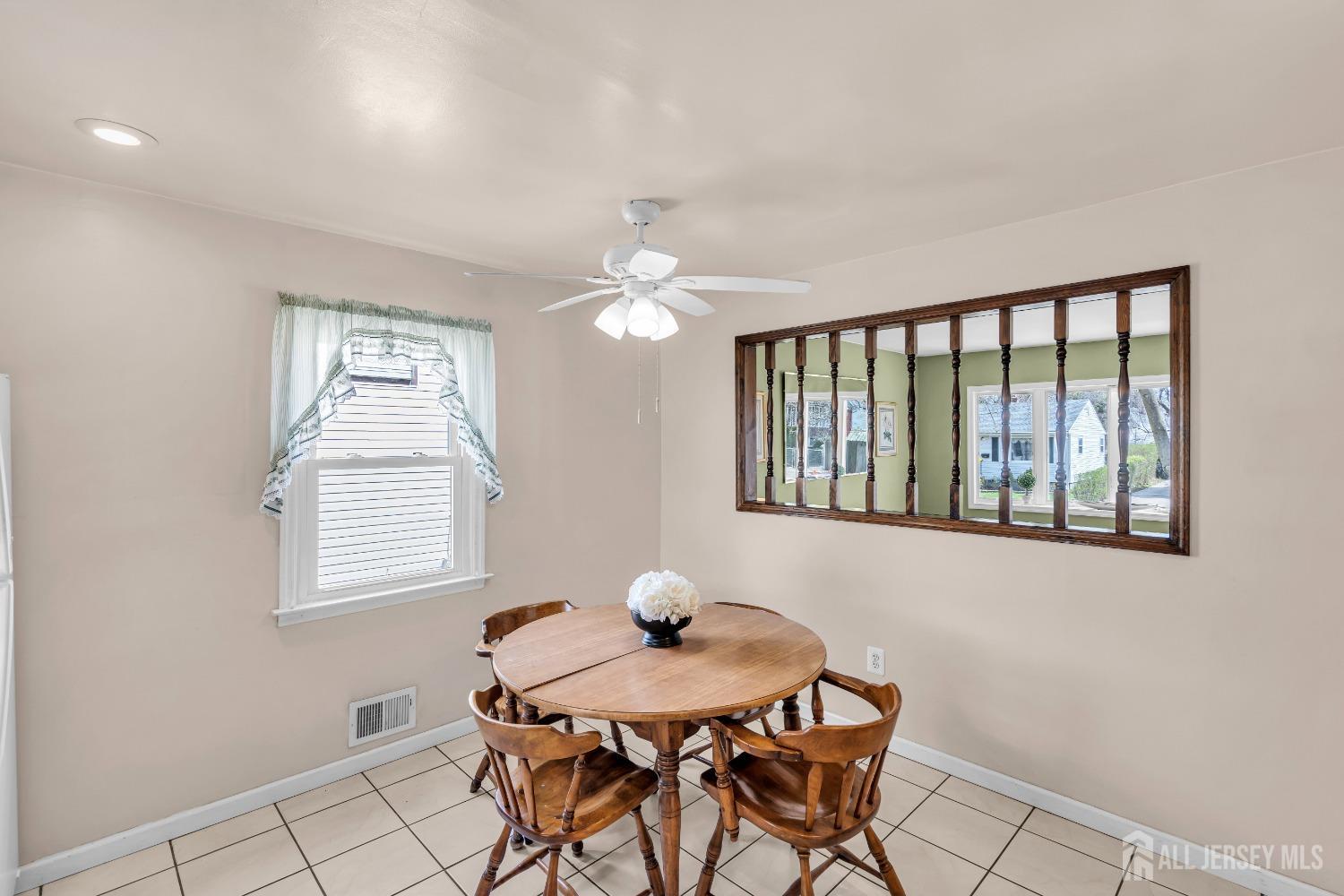 122 Orange Street Edison, NJ 08817 - Photo 11 of 33