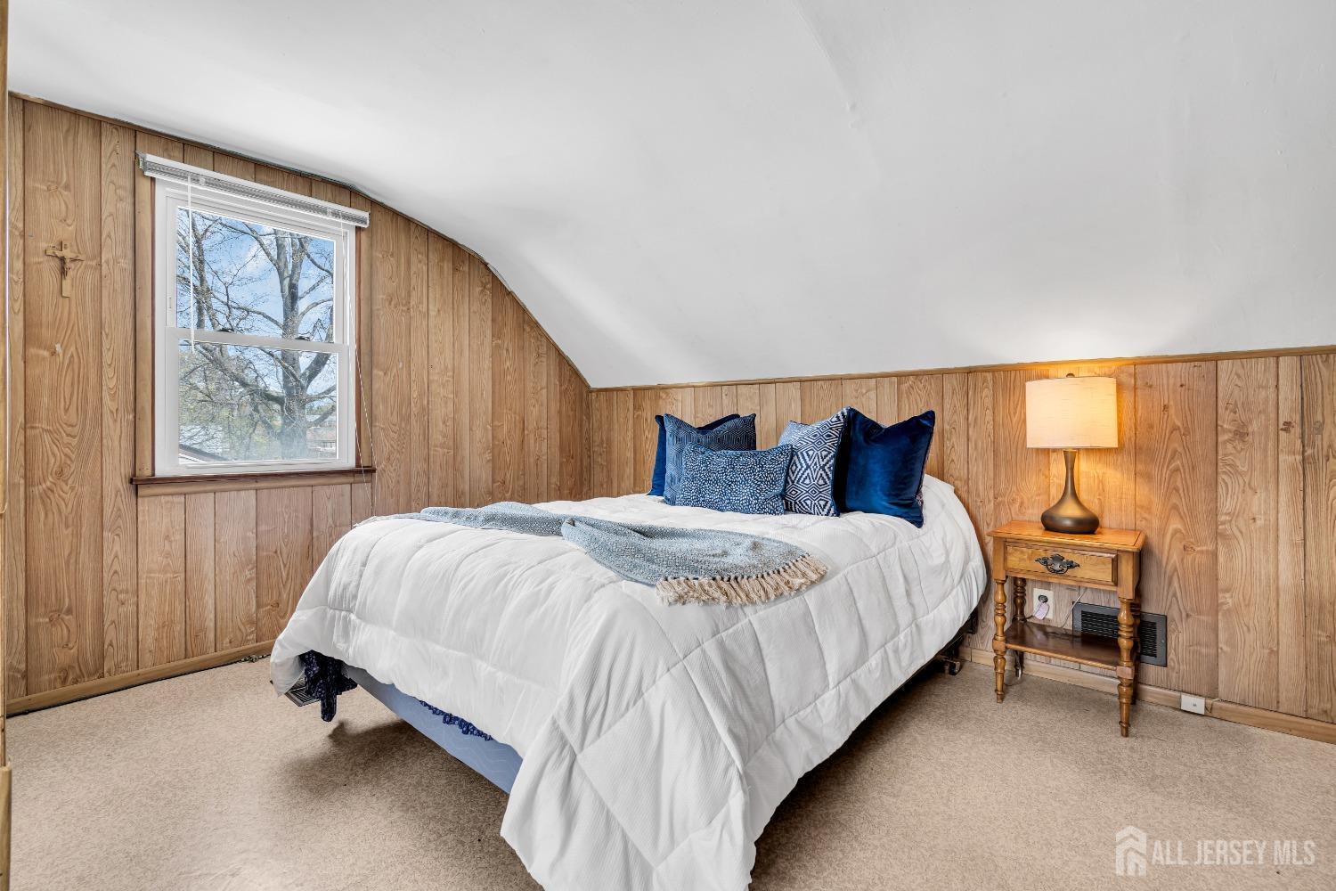 122 Orange Street Edison, NJ 08817 - Photo 19 of 33