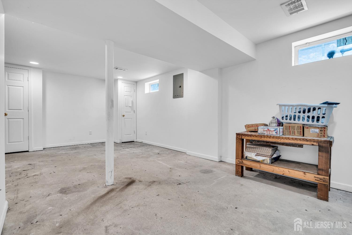 122 Orange Street Edison, NJ 08817 - Photo 26 of 33