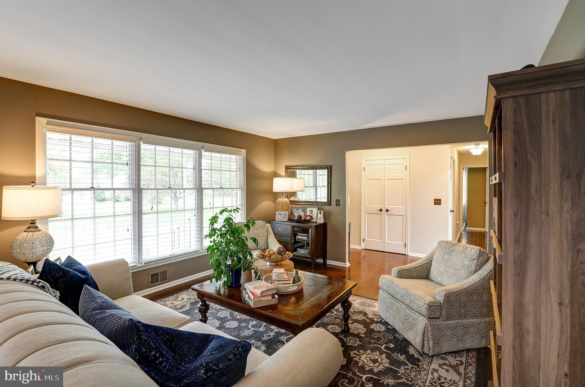 171 Penn Lyle Road Princeton Junction, NJ 08550 - Photo 10 of 32 Living Room