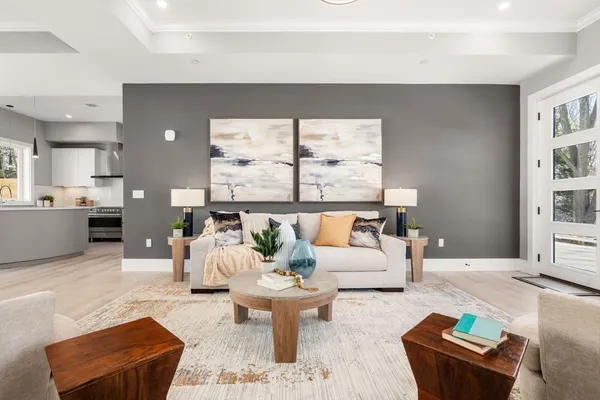 $1,695,000 | 24 Wilson Circle, Unit 24, Newton, MA 02461