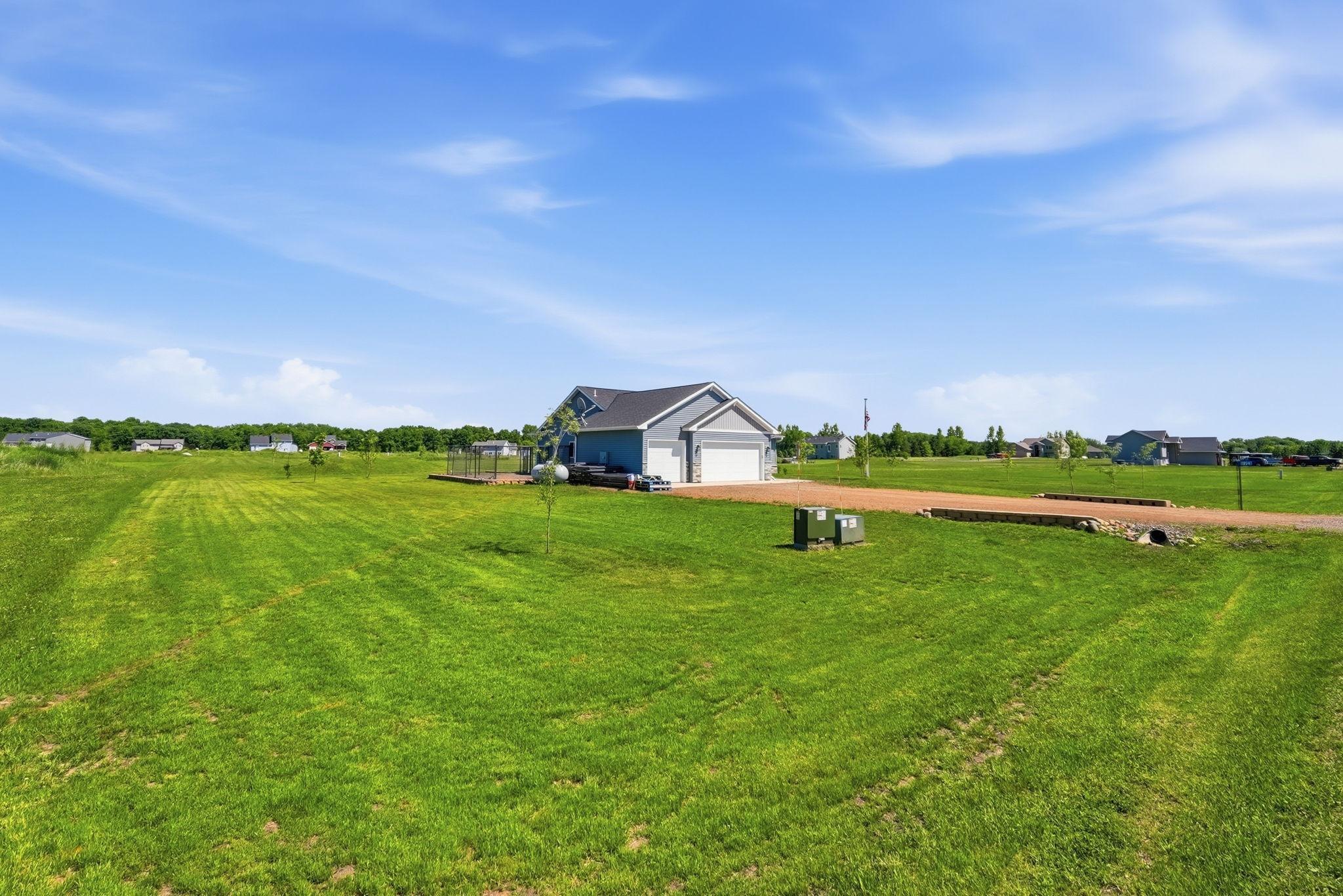 8594 Dolphin Road Princeton, MN 55371 - Photo 5 of 18