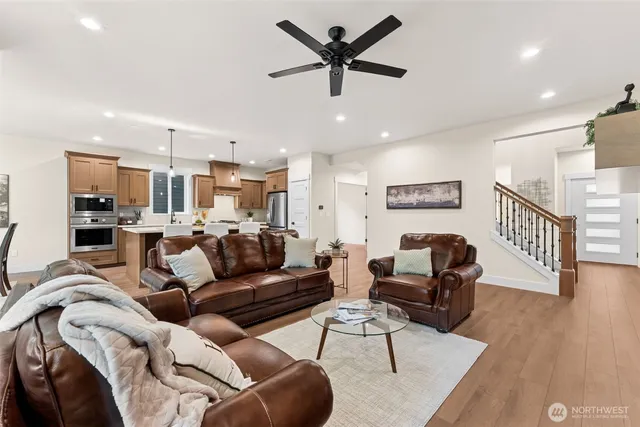 $749,995 | 7604 173rd St Court East, Puyallup, WA 98375