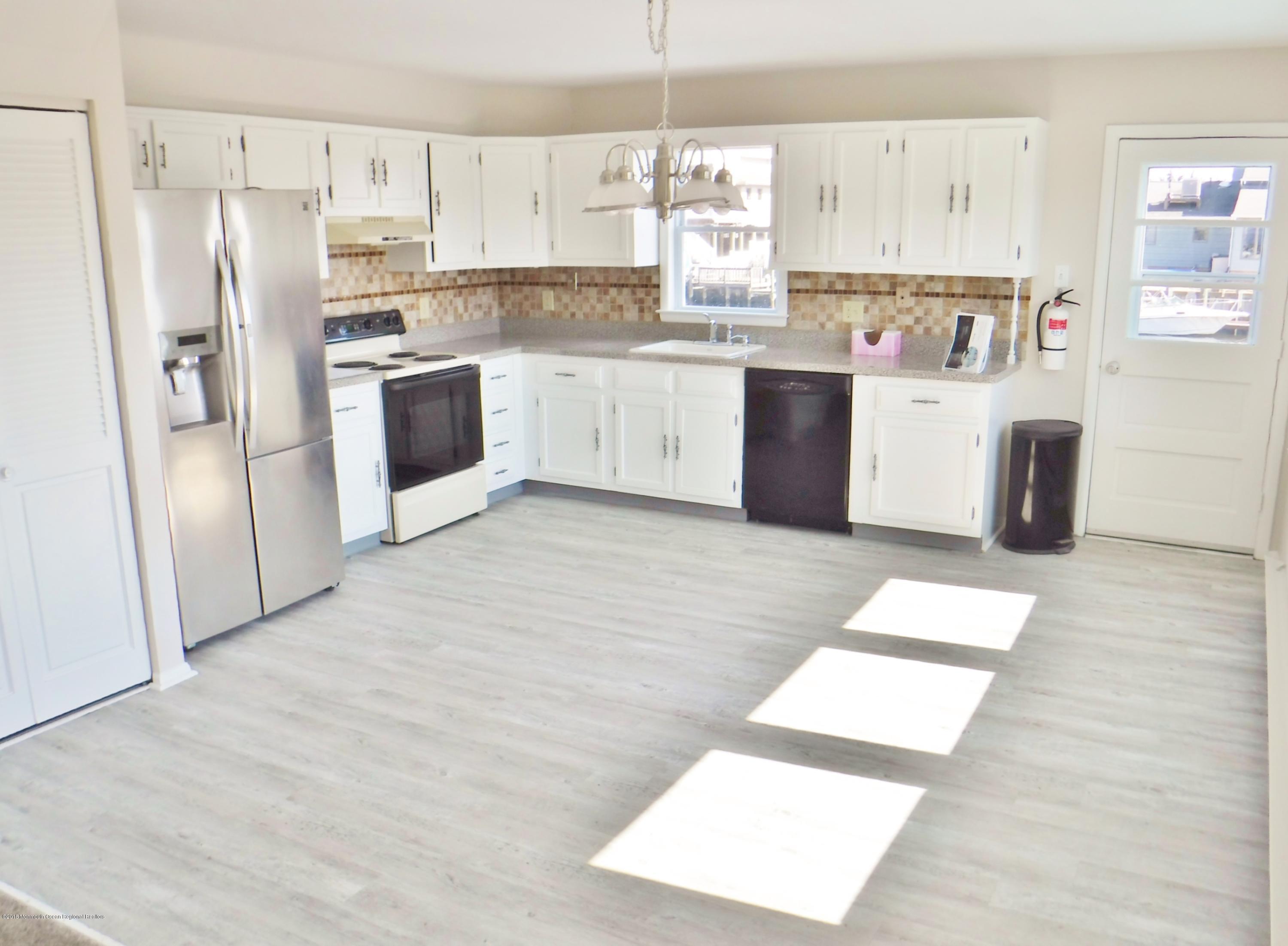 53 Kansas Road Little Egg Harbor, NJ 08087 - Photo 51 of 76 high-end vinyl all new