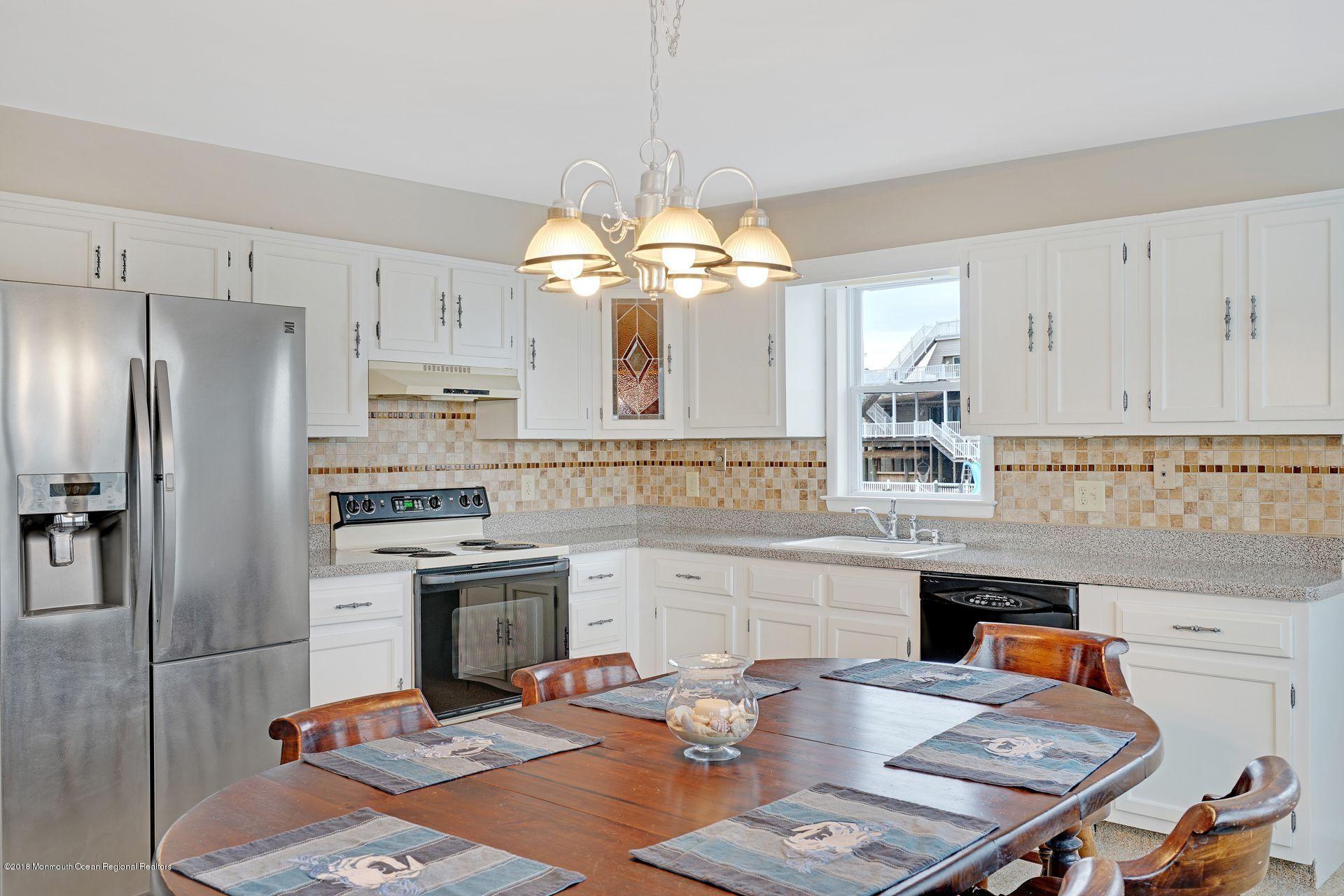 53 Kansas Road Little Egg Harbor, NJ 08087 - Photo 8 of 76 kitchen