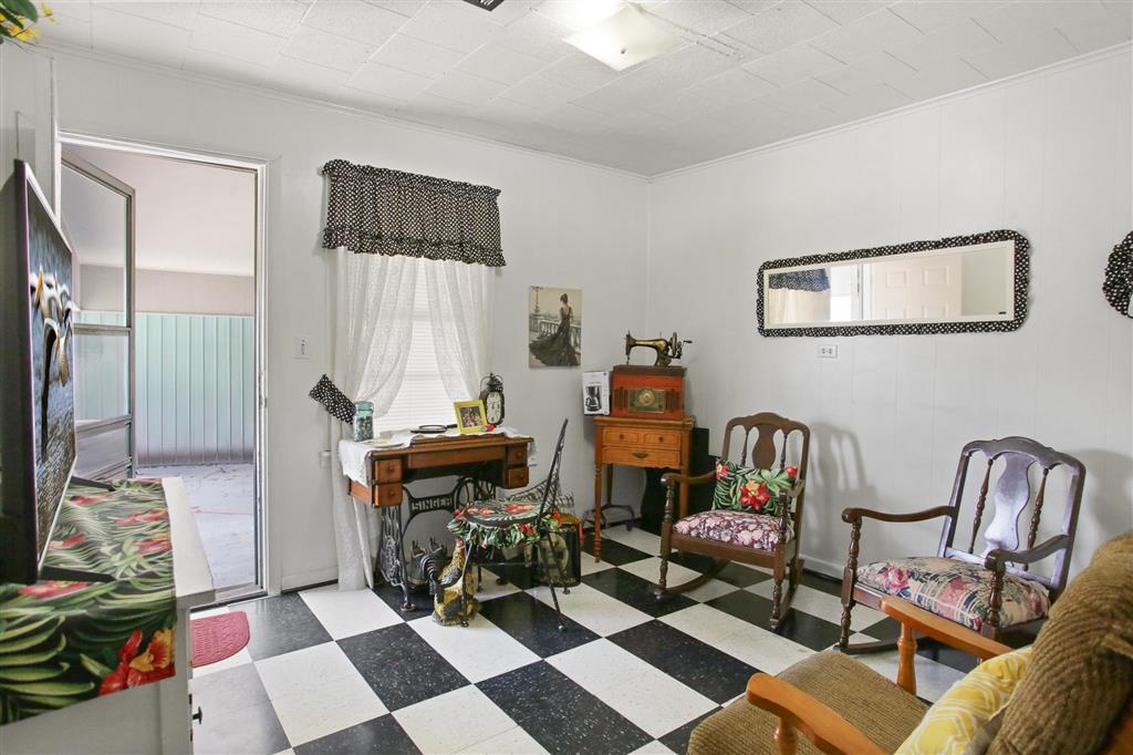 617 Beaufort Street Welsh, LA 70591 - Photo 2 of 11