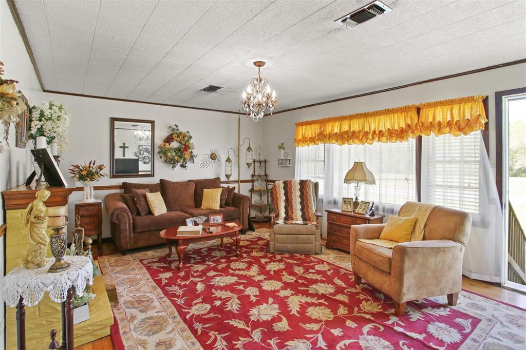 617 Beaufort Street Welsh, LA 70591 - Photo 4 of 11