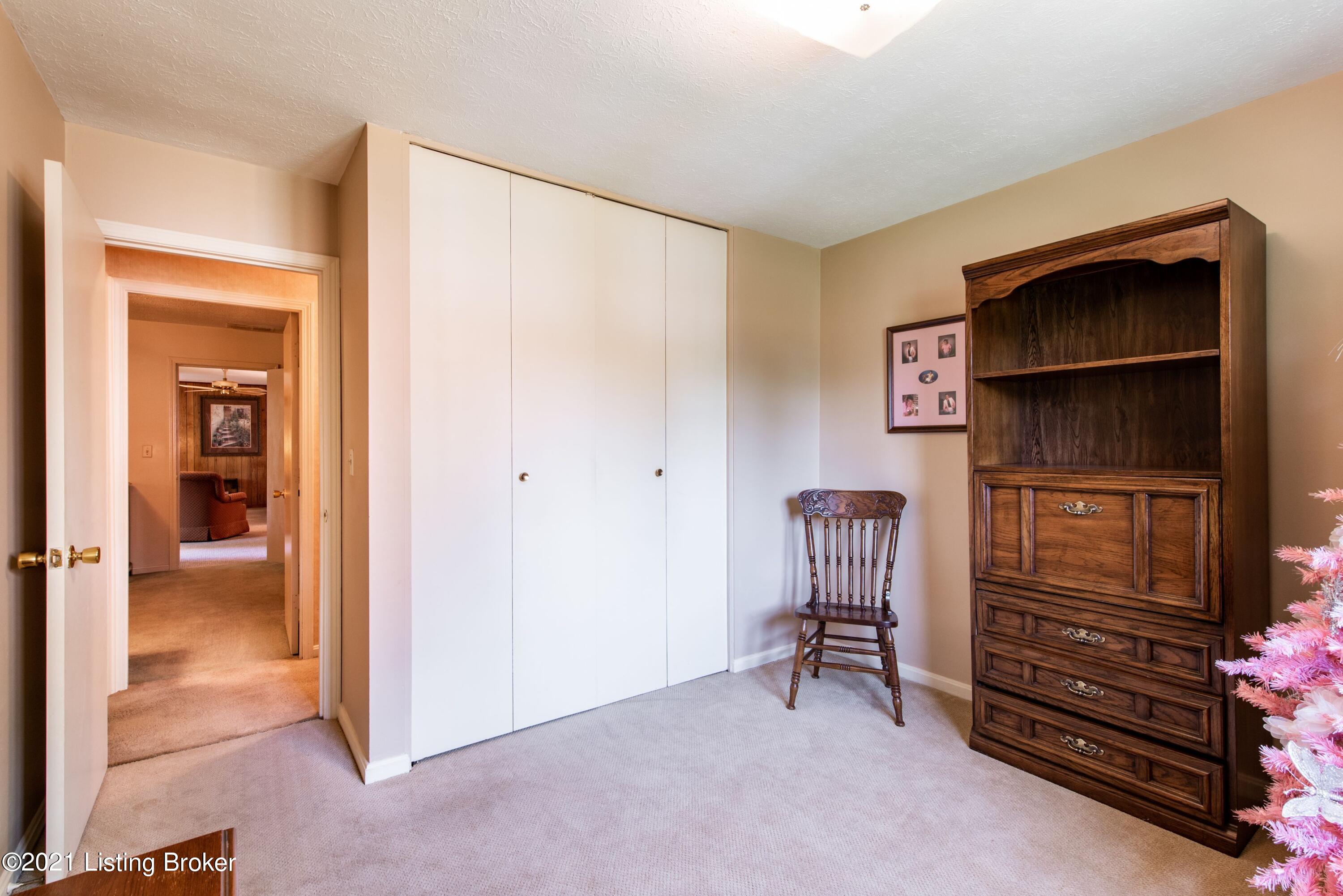 6709 Watch Hill Road Louisville, KY 40228 - Photo 33 of 43 6709bedroom32 - Copy