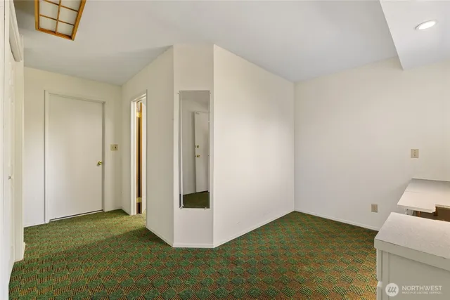 $2,199,000 | 1672 185th Court Northeast, Bellevue, WA 98008