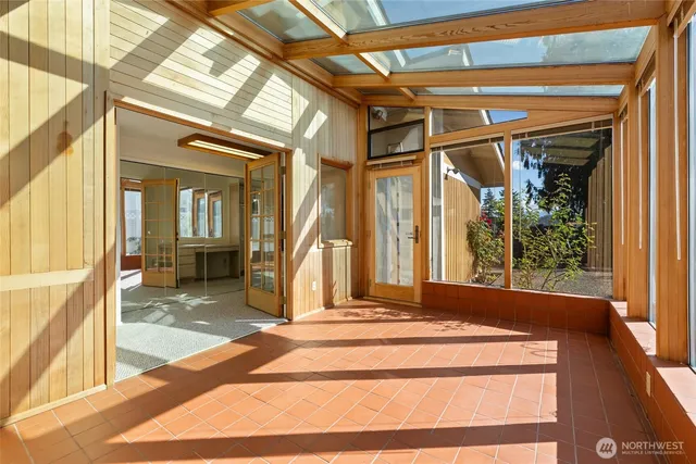 $2,199,000 | 1672 185th Court Northeast, Bellevue, WA 98008