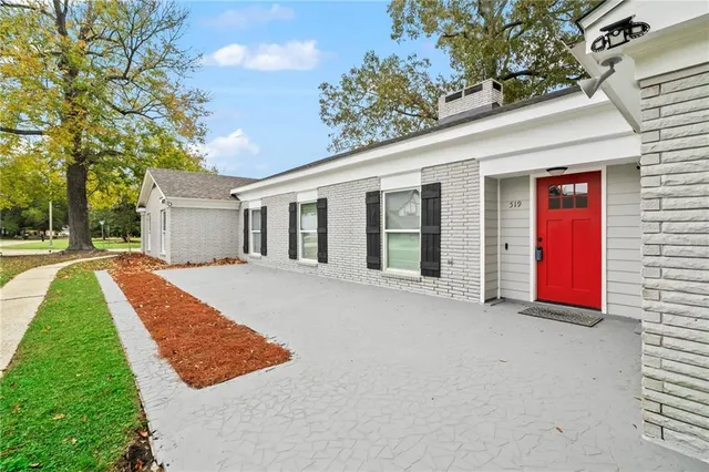 $480,000 | 519 Marilyn Drive, Mandeville, LA 70448