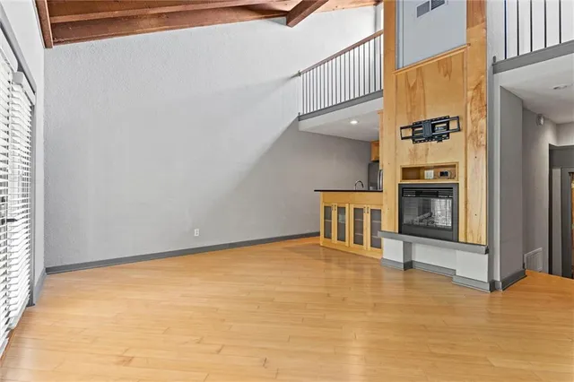 $230,000 | 1111 West 46th Street, Unit 44, Kansas City, MO 64112