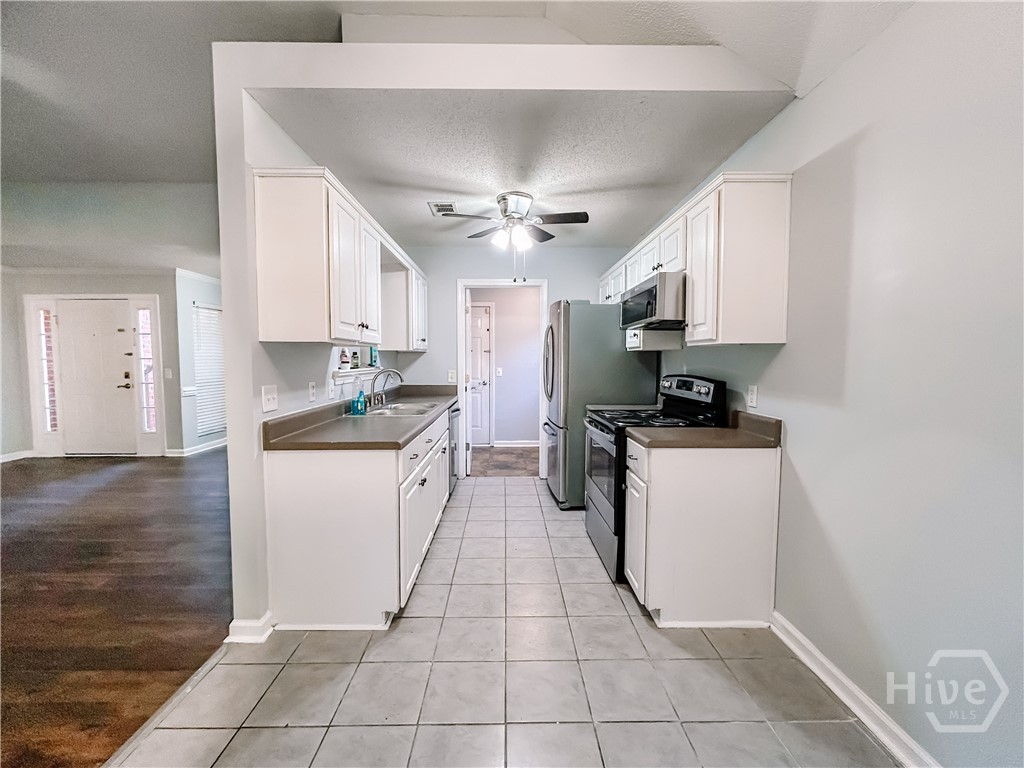 213 Katama Way Pooler, GA 31322 - Photo 6 of 17