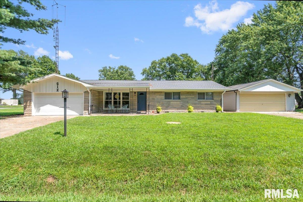 6 Somerset Road Springfield, IL 62711 - Photo 2 of 33