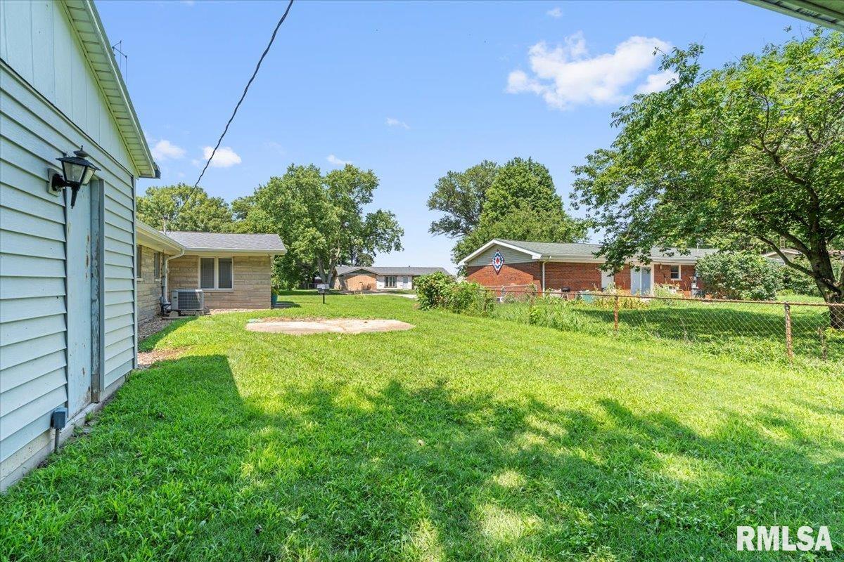 6 Somerset Road Springfield, IL 62711 - Photo 33 of 33