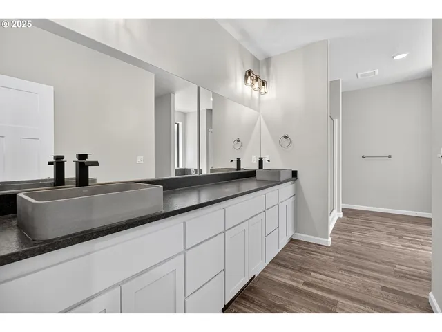 $975,000 | 88390 Bellevue Drive, Florence, OR 97439