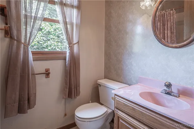 $269,900 | 7137 Lake Road, Newfane, NY 14008