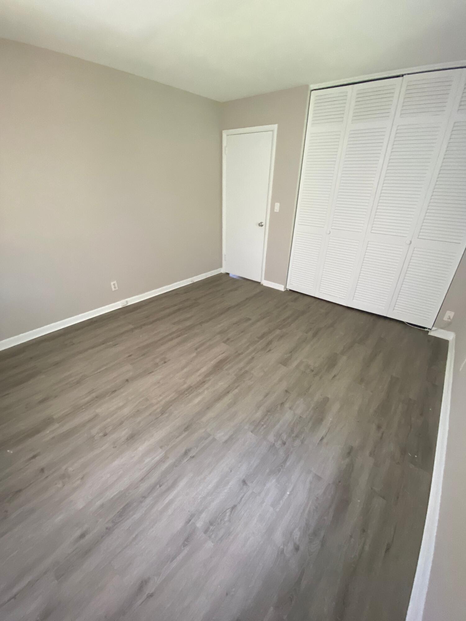 612 Prosperity Farms Road, Unit 2 North Palm Beach, FL 33408 - Photo 11 of 14 11