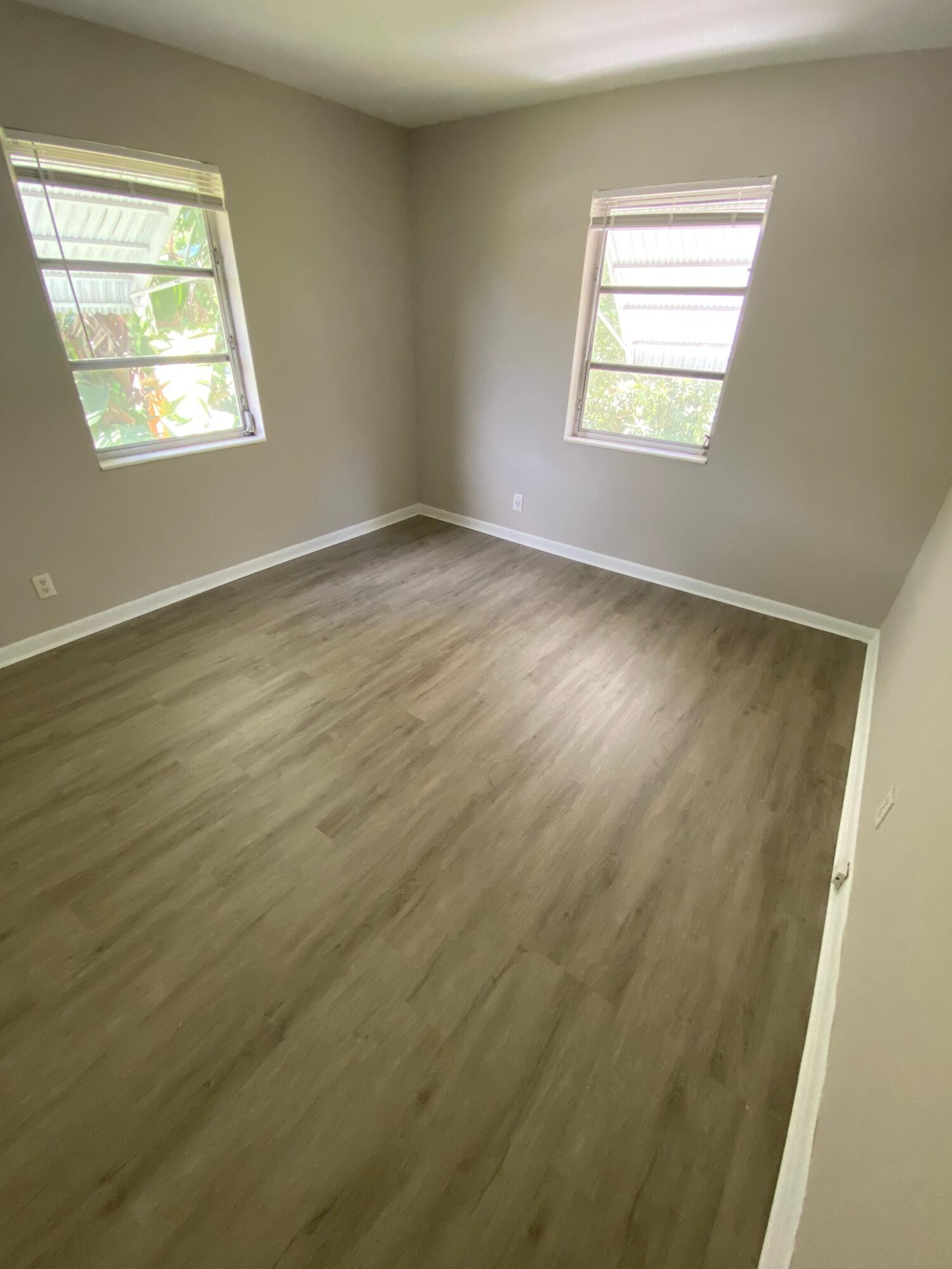 612 Prosperity Farms Road, Unit 2 North Palm Beach, FL 33408 - Photo 9 of 14 9