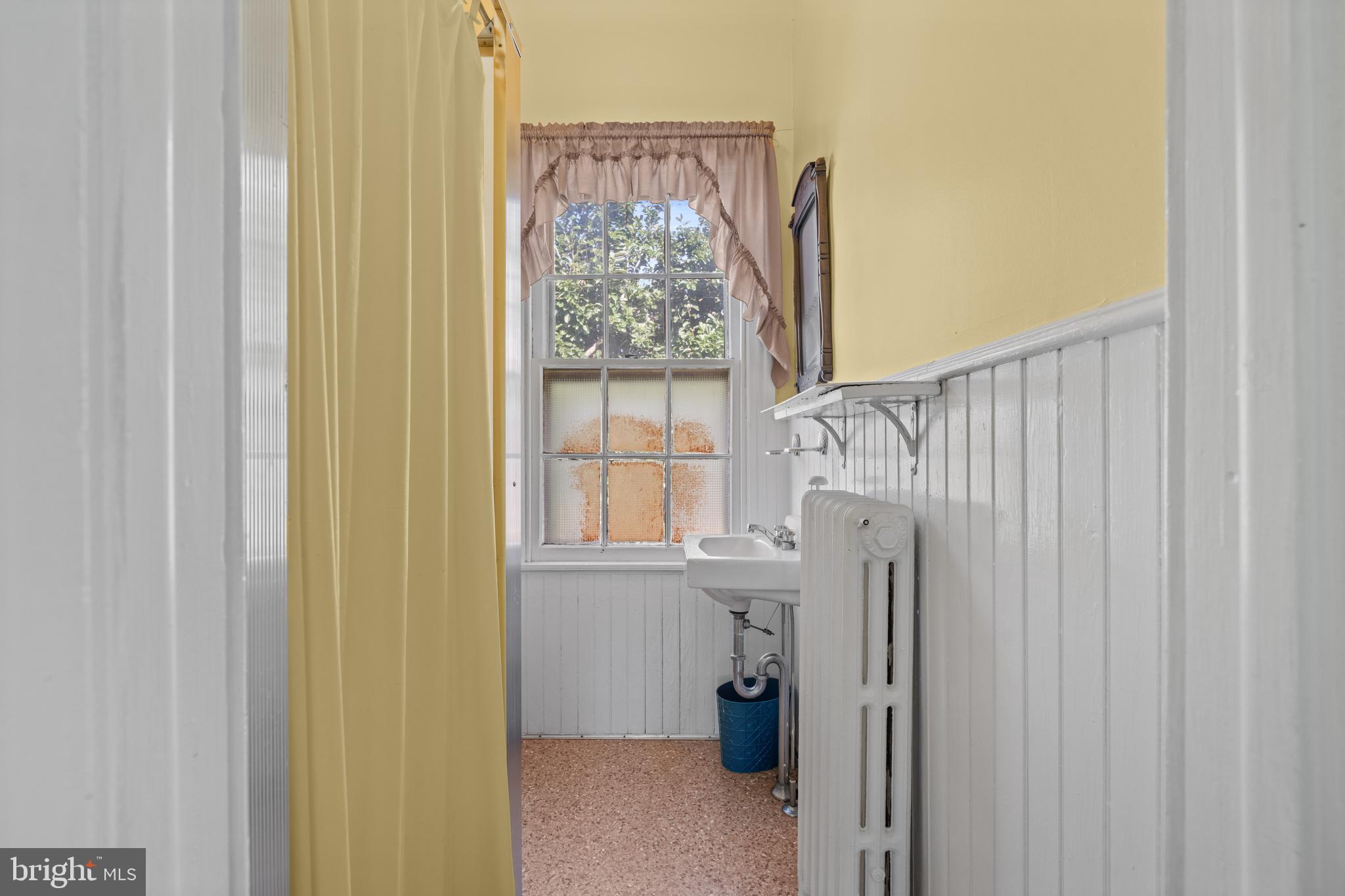 99 West Broadway Salem, NJ 08079 - Photo 30 of 56
