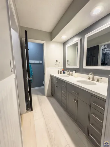 $339,000 | 5642 Southwest 33rd Terrace, Topeka, KS 66614