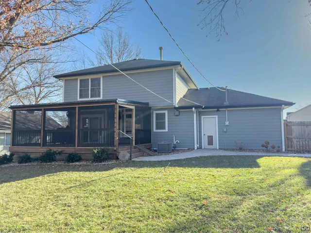 $339,000 | 5642 Southwest 33rd Terrace, Topeka, KS 66614