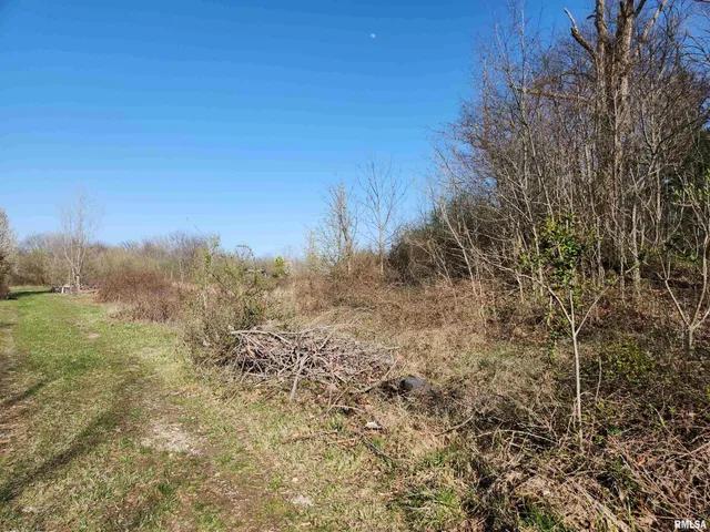 $70,000 | 1300 North Tolle Lane, Mount Vernon, IL 62864