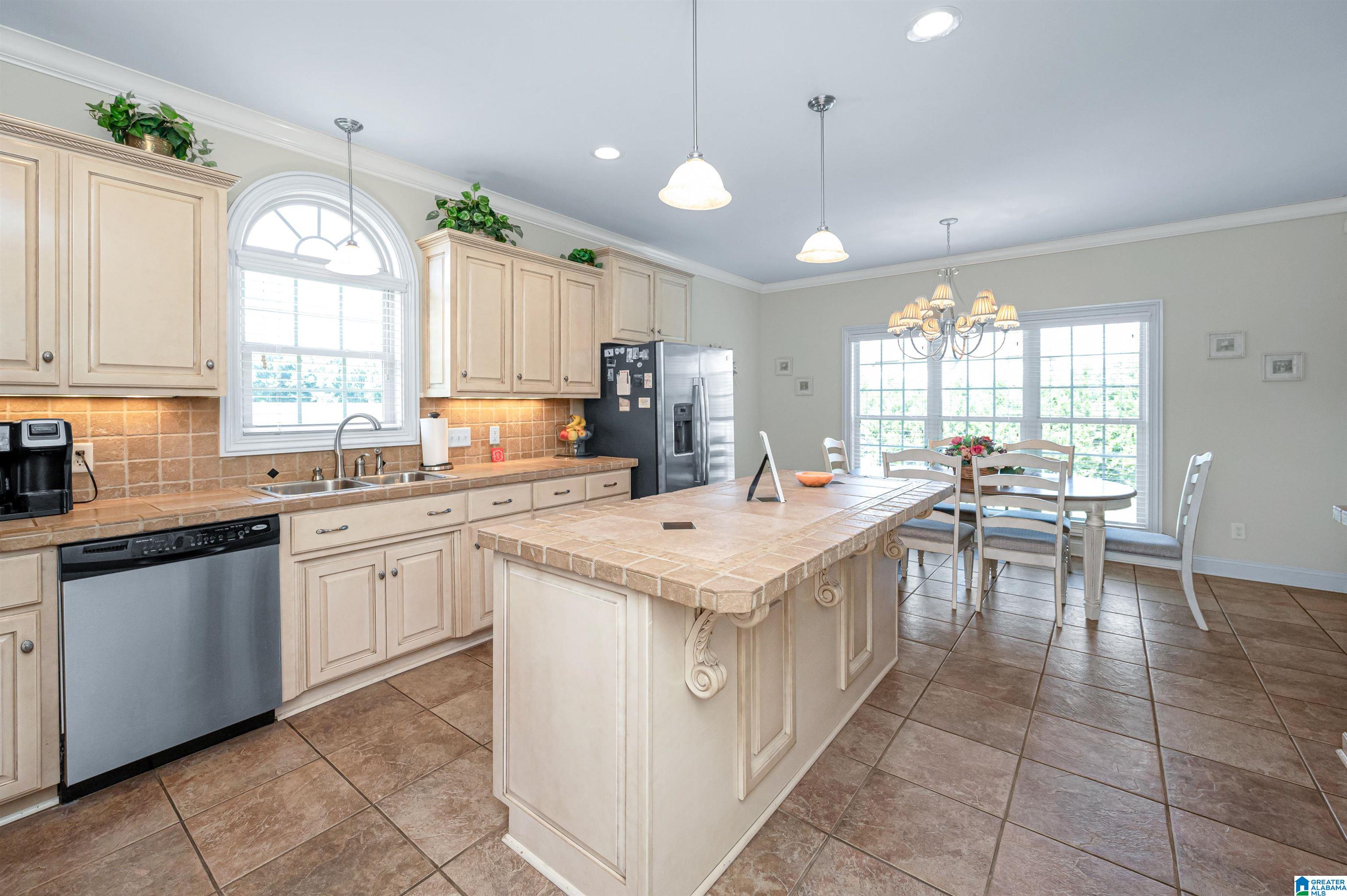 7972 Overbrook Parkway Morris, AL 35116 - Photo 14 of 47