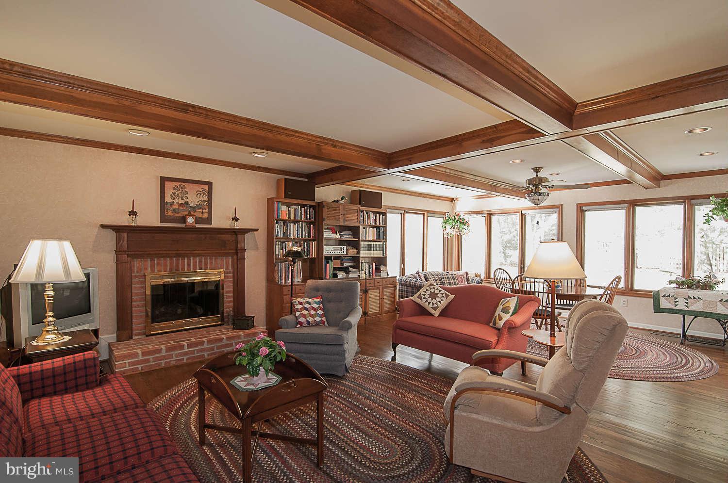 3676 Meadowvale Road Ellicott City, MD 21042 - Photo 3 of 22 Family Room