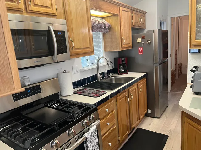 $75,000 | 74711 Dillon Road, Unit 853, Desert Hot Springs, CA 92241