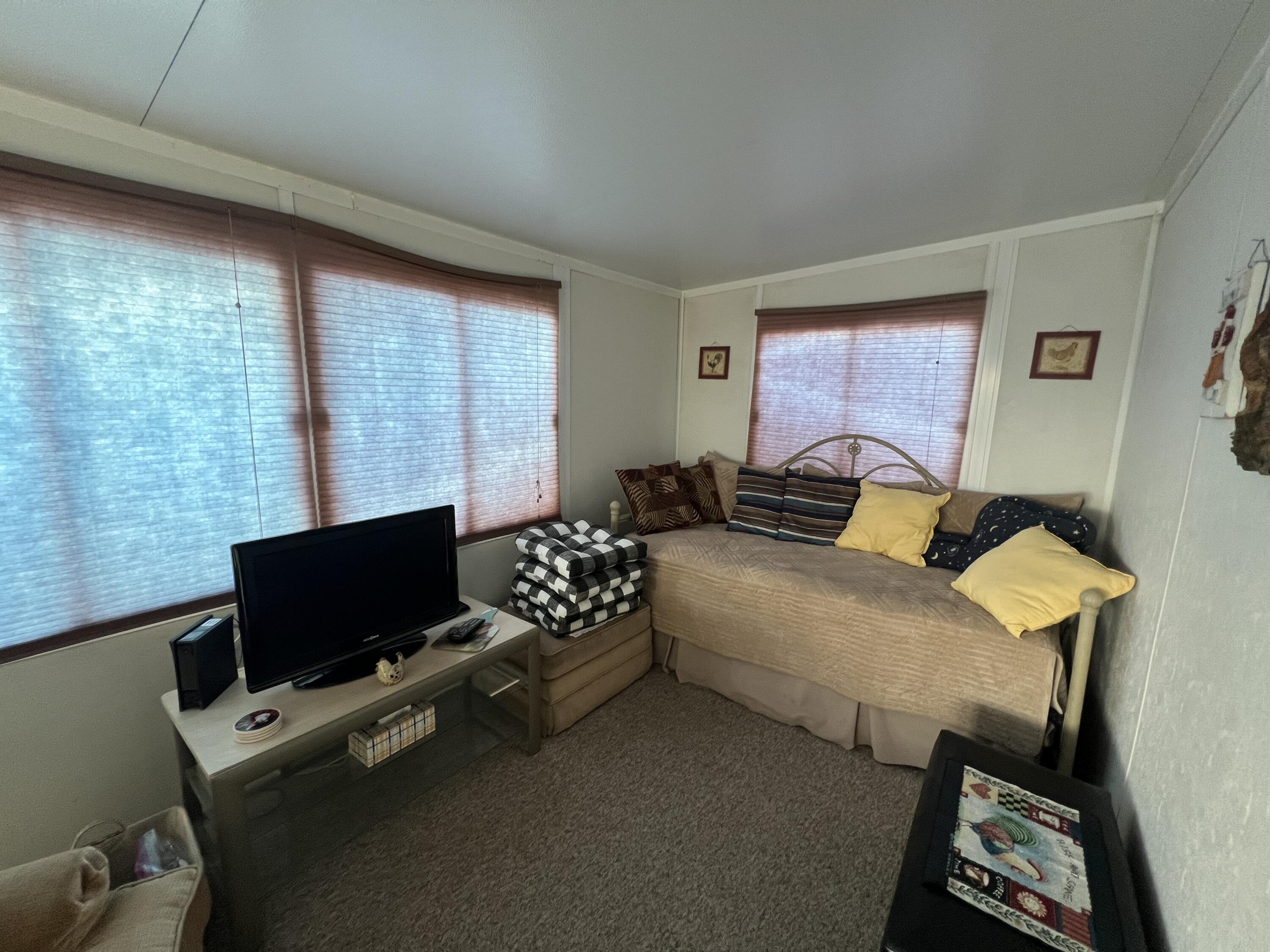 74711 Dillon Road, Unit 853 Desert Hot Springs, CA 92241 - Photo 17 of 31 IMG_3567