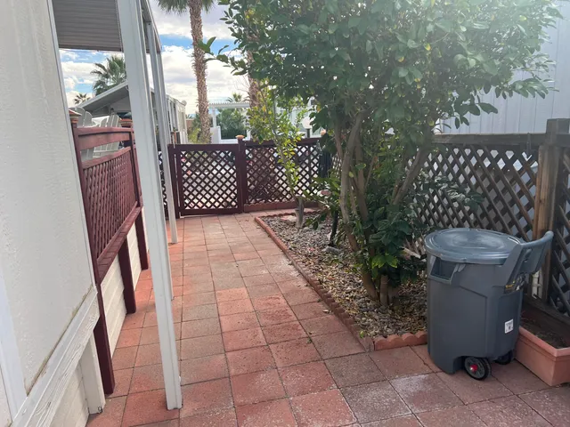 $75,000 | 74711 Dillon Road, Unit 853, Desert Hot Springs, CA 92241