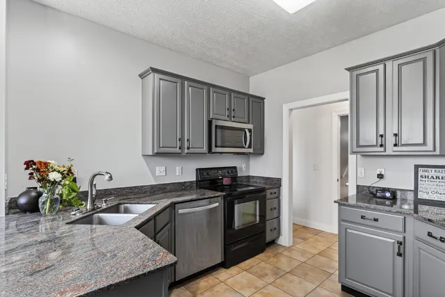 $699,000 | 7809 Yorkridge Road, Guilford, IN 47022