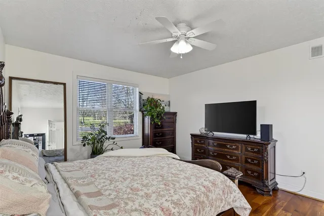 $699,000 | 7809 Yorkridge Road, Guilford, IN 47022