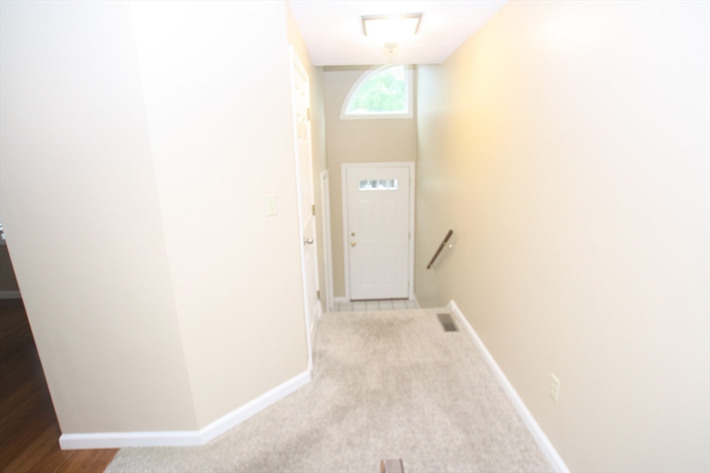 849 Boston Post Road, Unit 9E Marlborough, MA 01752 - Photo 8 of 26 Gallery Image 8