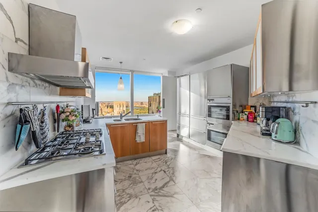$35,000 | 25 Columbus Circle, Unit 69A | Upper West Side
