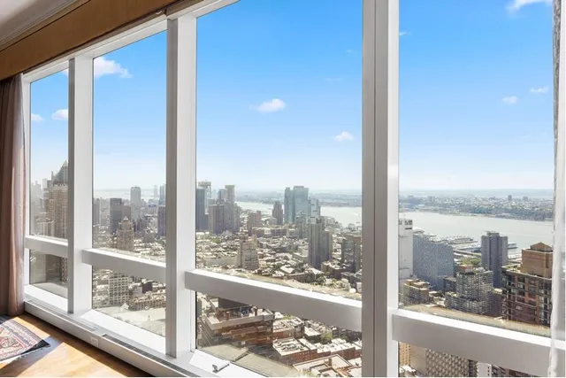 $35,000 | 25 Columbus Circle, Unit 69A | Upper West Side