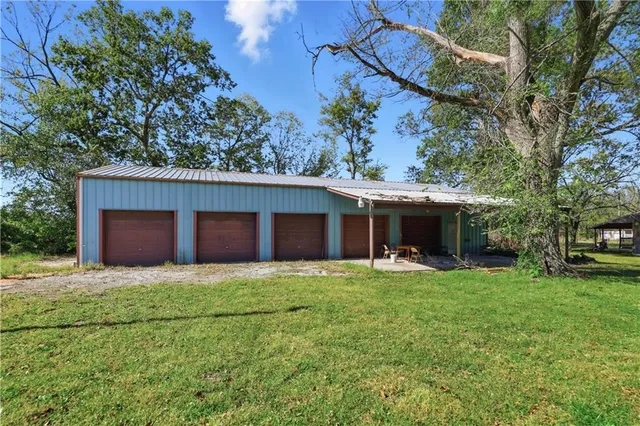 $295,000 | 8526 Southeast 70th Terrace, Baxter Springs, KS 66713