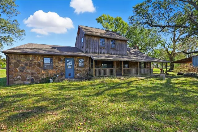 $295,000 | 8526 Southeast 70th Terrace, Baxter Springs, KS 66713