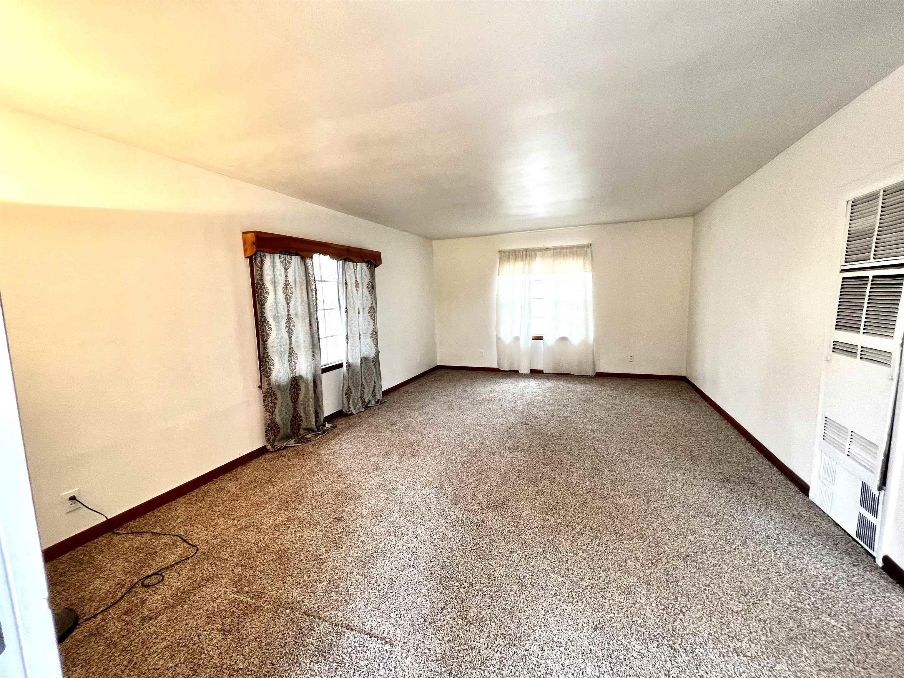 6133 North Grandriver Road Newburgh, IN 47630 - Photo 4 of 30 Gallery Image 4