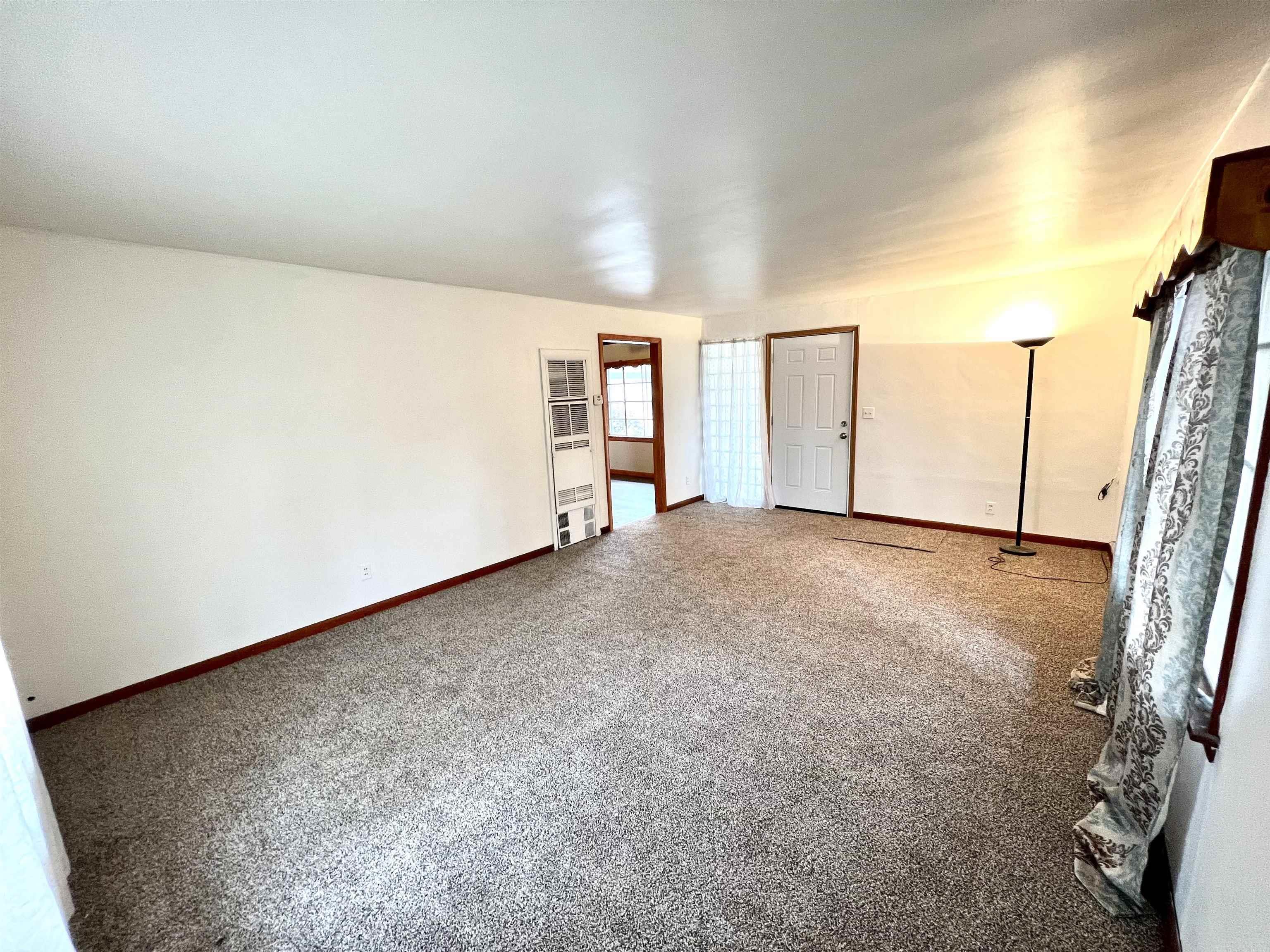 6133 North Grandriver Road Newburgh, IN 47630 - Photo 6 of 30 Gallery Image 6