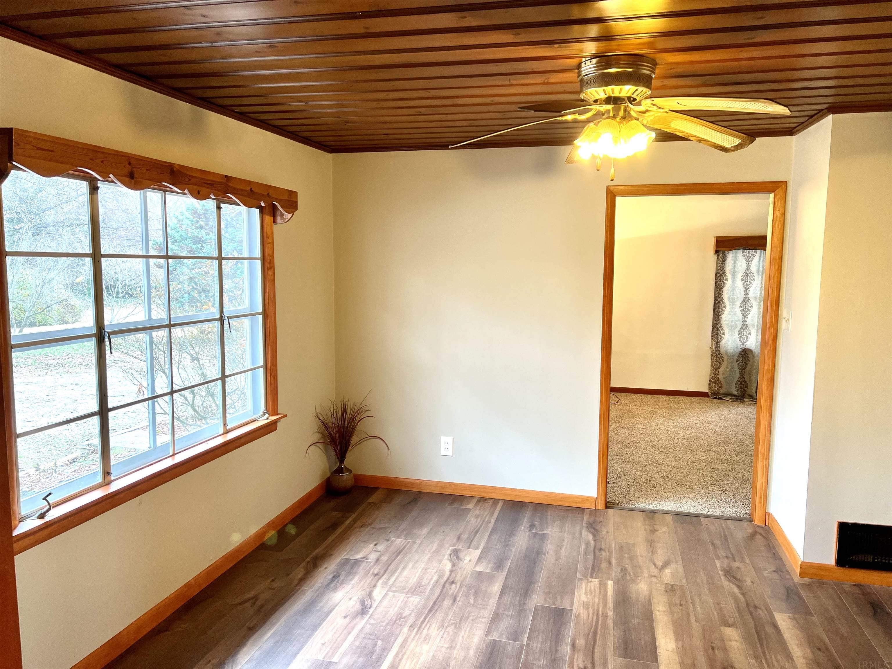 6133 North Grandriver Road Newburgh, IN 47630 - Photo 8 of 30 Gallery Image 8