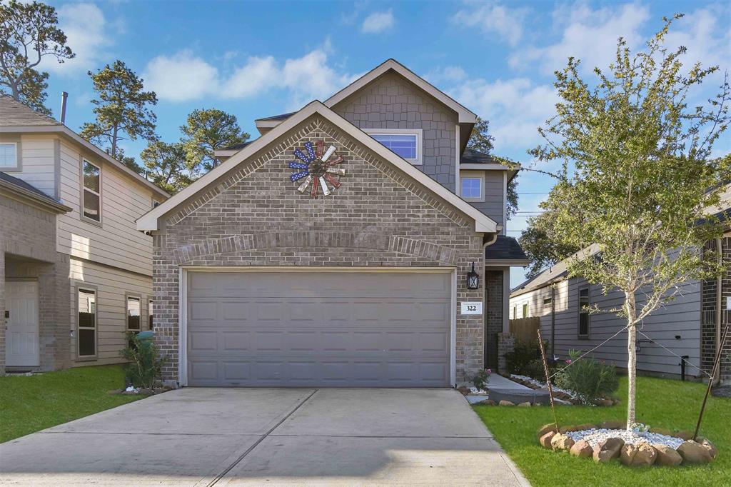 322 Emerald Thicket Ln  